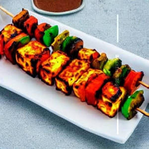 Tandoori Paneer Roll Tikka