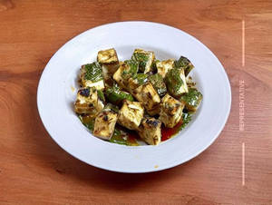 Butter Pepper Garlic Paneer