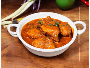 Chicken In Home Made Curry