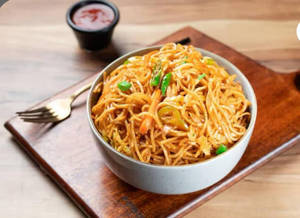 Veg Chilli Garlic Noodles