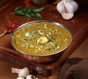Dingiri Mushroom Masala