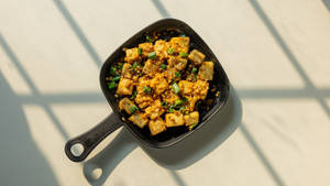Burnt Garlic Paneer