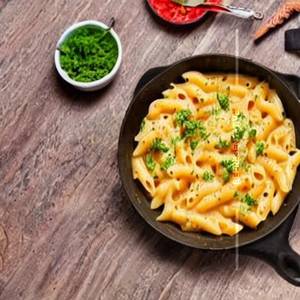 Cheese macaroni pasta