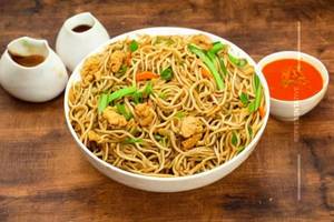 Hakka Noodles Chicken
