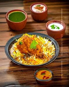 Matka Chicken Tikka Biryani