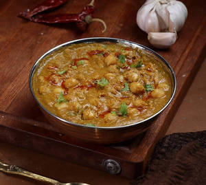 Lagoori Chole Masala
