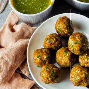 Veg Balls In Garlic Sauce