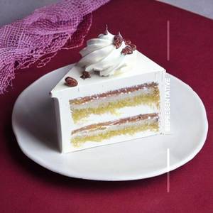 White Choco Chips Pastry