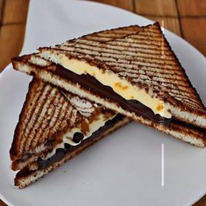 Chocolate Cheese Sandwich