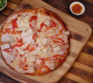 Tomato Paneer Pizza