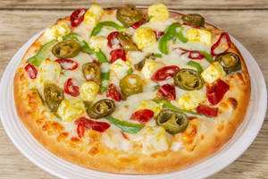 Chicken loaded pizza