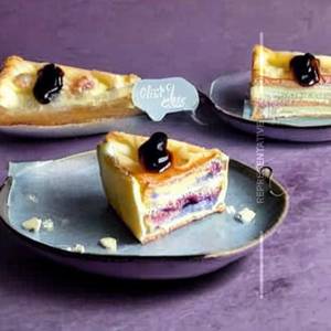Blue Berry Cheese Pastry