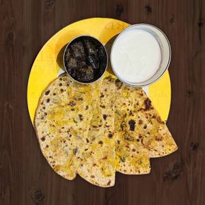 2 Gobi Paratha With Curd Pickle