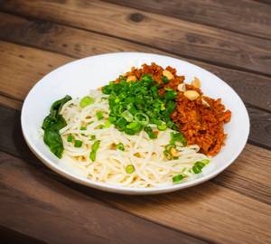 Dan dan chicken noodles