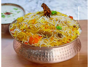 Veg Biryani Family