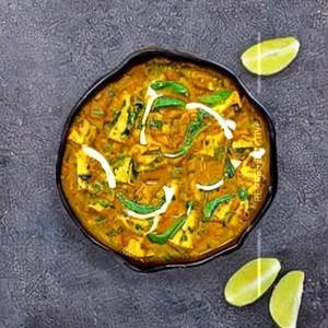 Matar paneer
