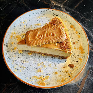 Lotus Biscoff Cheesecake