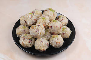 Coconut Dry Fruit Ladoo