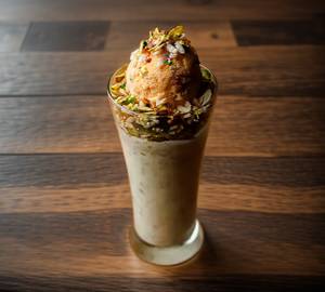 Avil milkshake with icecream