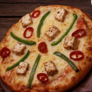 Capsicum Paneer & Red Paprika Pizza