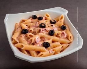 Pink Sauce Pasta