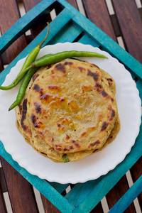 1 Paneer Paratha