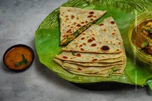 Chicken Kizhi Paratha