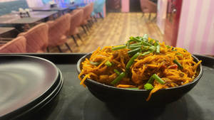 Veg Schezwan Noodles