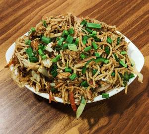 Chicken Hakka Noodles