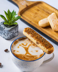 Latte Tiramisu (200ml)