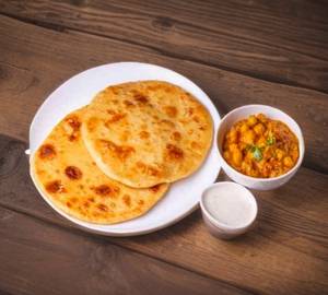 Alo Paratha With Chole & Curd Achar Salad