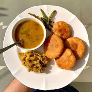 4 Aloo Kachori with Achar