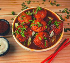 Veg Gravy Momos