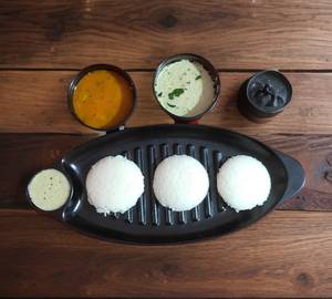 Idli [3 pieces]