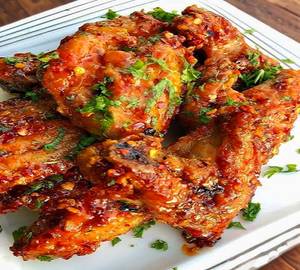 Hot Garlic Chicken Wings