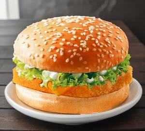 Peri peri paneer burger