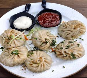 Paneer Steamed Momos [ 10 Pieces]