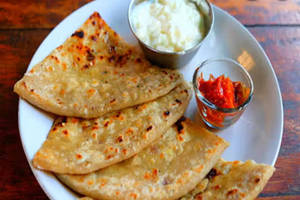 1 Aloo Paratha