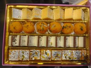 Bikanervala Mix Sweet Box