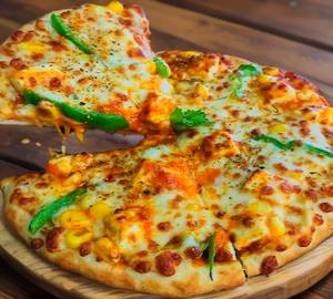 Tandoori Paneer Pizza