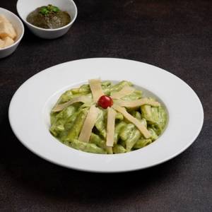 Creamy Pesto Pasta