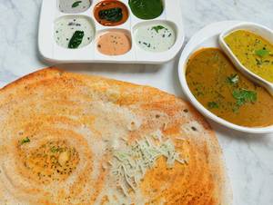Onion Masala Dosa [Serves 1]