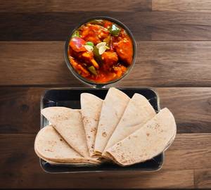 3 Phulka & Garlic Chicken Curry 250 Ml