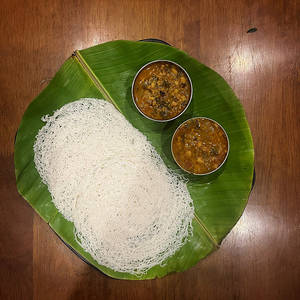 Idiyappam (3) + Vadacurry