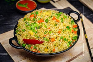 Veg Singapore Fried Rice