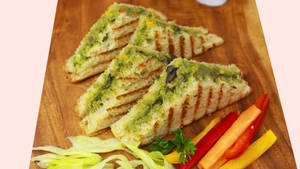 Pesto Veggie Grilled Sandwich