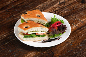 Balysdaust - Tomato, Basel Pesto Panini