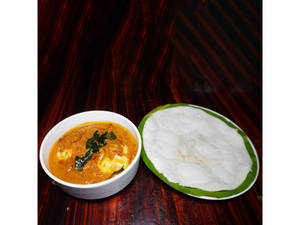 Rice Pathirii (6) With Egg Curry