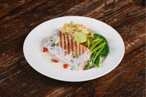 Desteldonk - Norwegian Grilled Salmon Steak