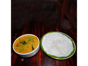 Rice Pathiri (6) With Green Peas Masala